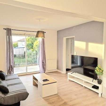 Maison A Aurillac - 3 Chambres - Arrivee Autonome ภายนอก รูปภาพ